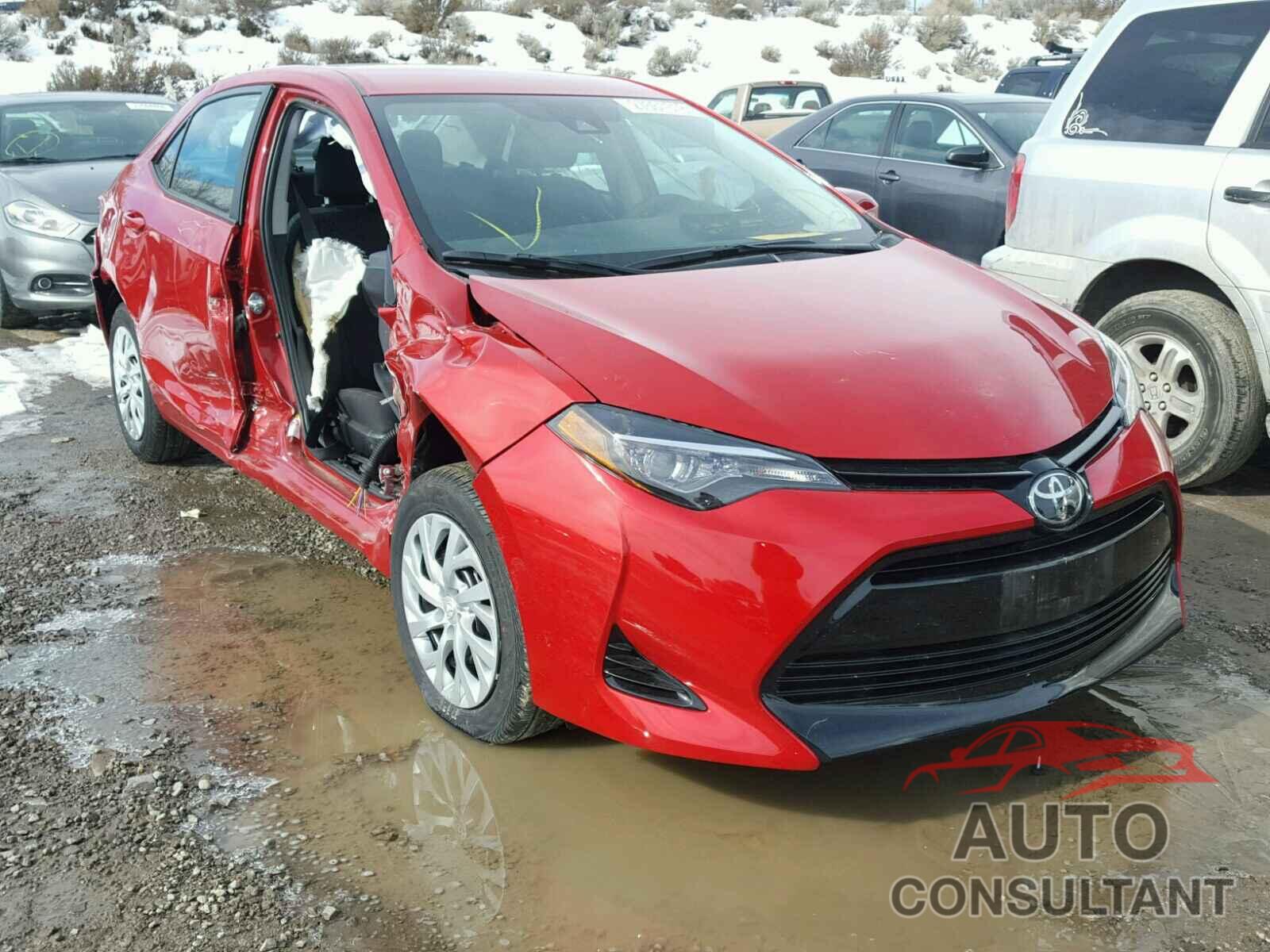 TOYOTA COROLLA 2018 - 5YFBURHEXJP756007