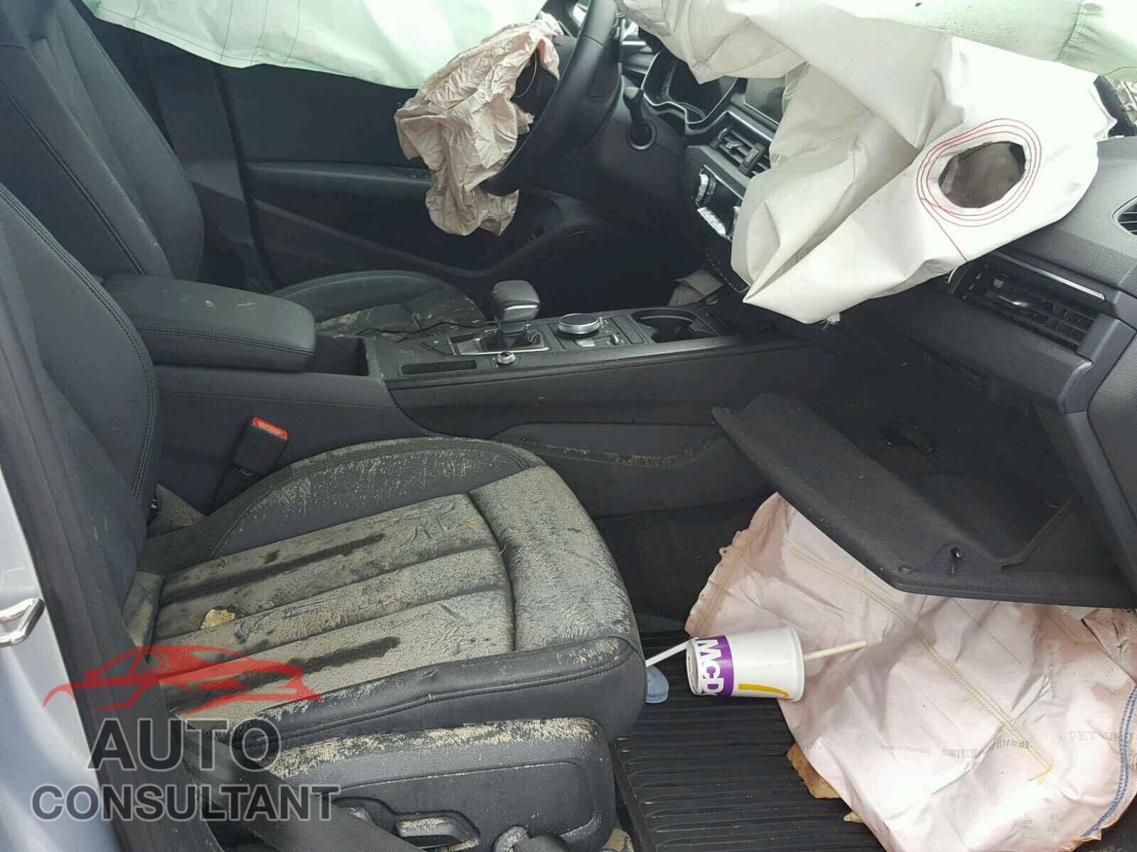 AUDI A4 2017 - WAUDNAF42HN054611
