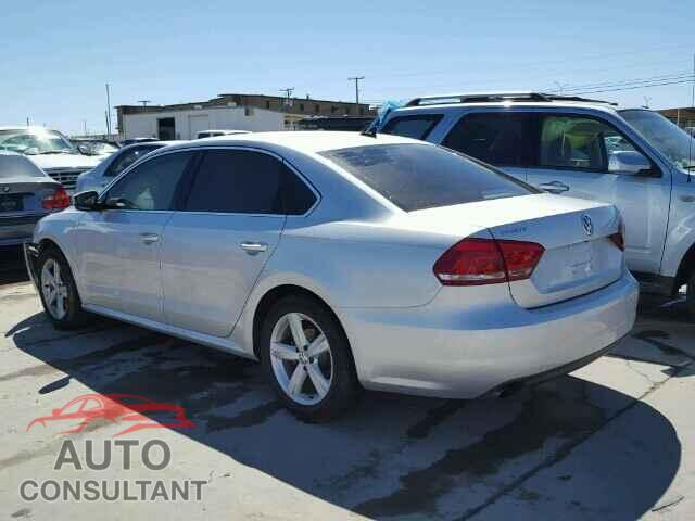 VOLKSWAGEN PASSAT 2015 - 1VWAS7A34FC090421