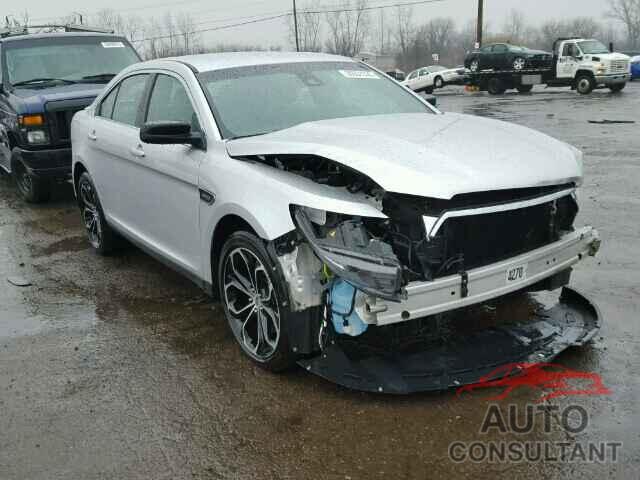 FORD TAURUS 2015 - 1FAHP2KTXFG184113