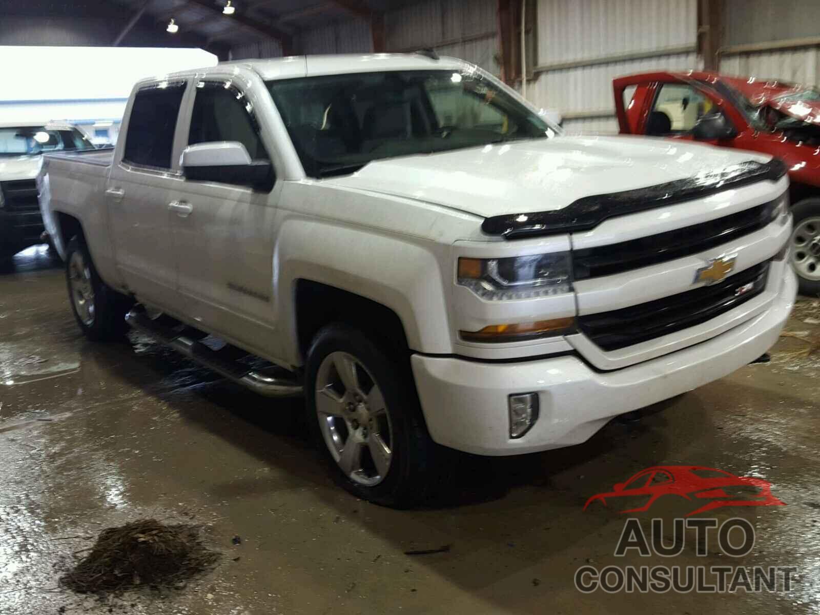 CHEVROLET SILVERADO 2017 - 3GCUKREC6HG110058