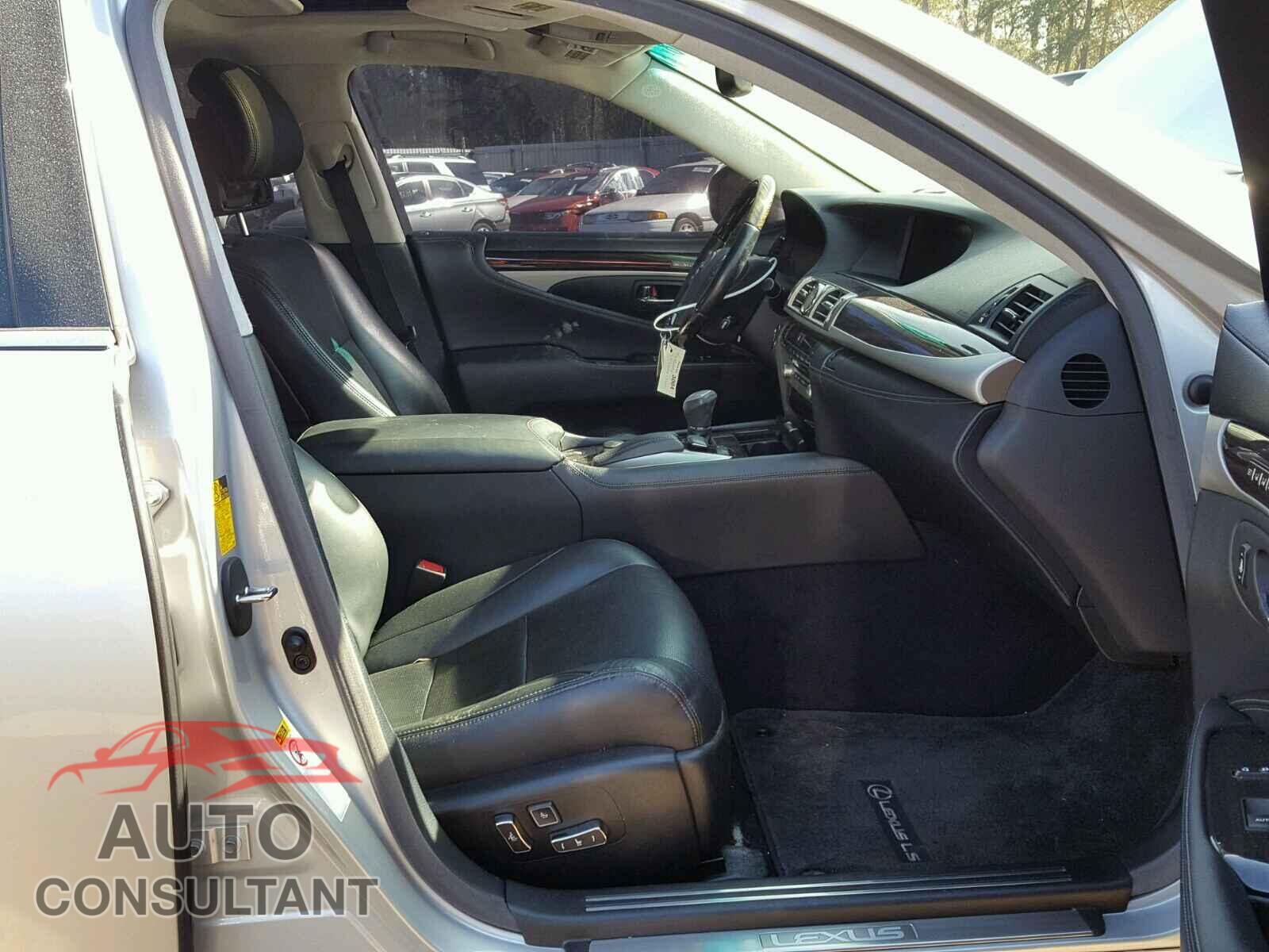 LEXUS LS460 2013 - JTHBL5EF6D5115719