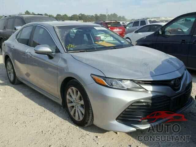 TOYOTA CAMRY 2018 - 4T1B11HK0JU511960