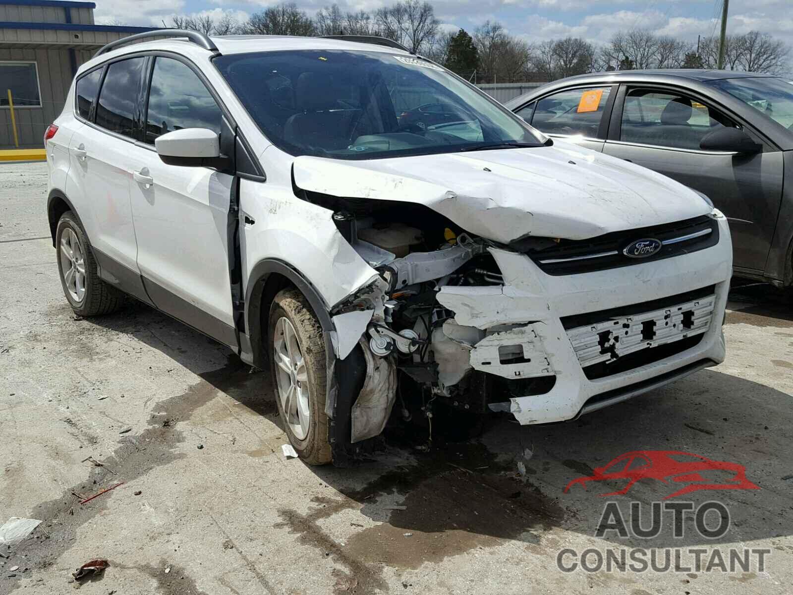 FORD ESCAPE 2015 - 1FMCU0GX6FUA37006