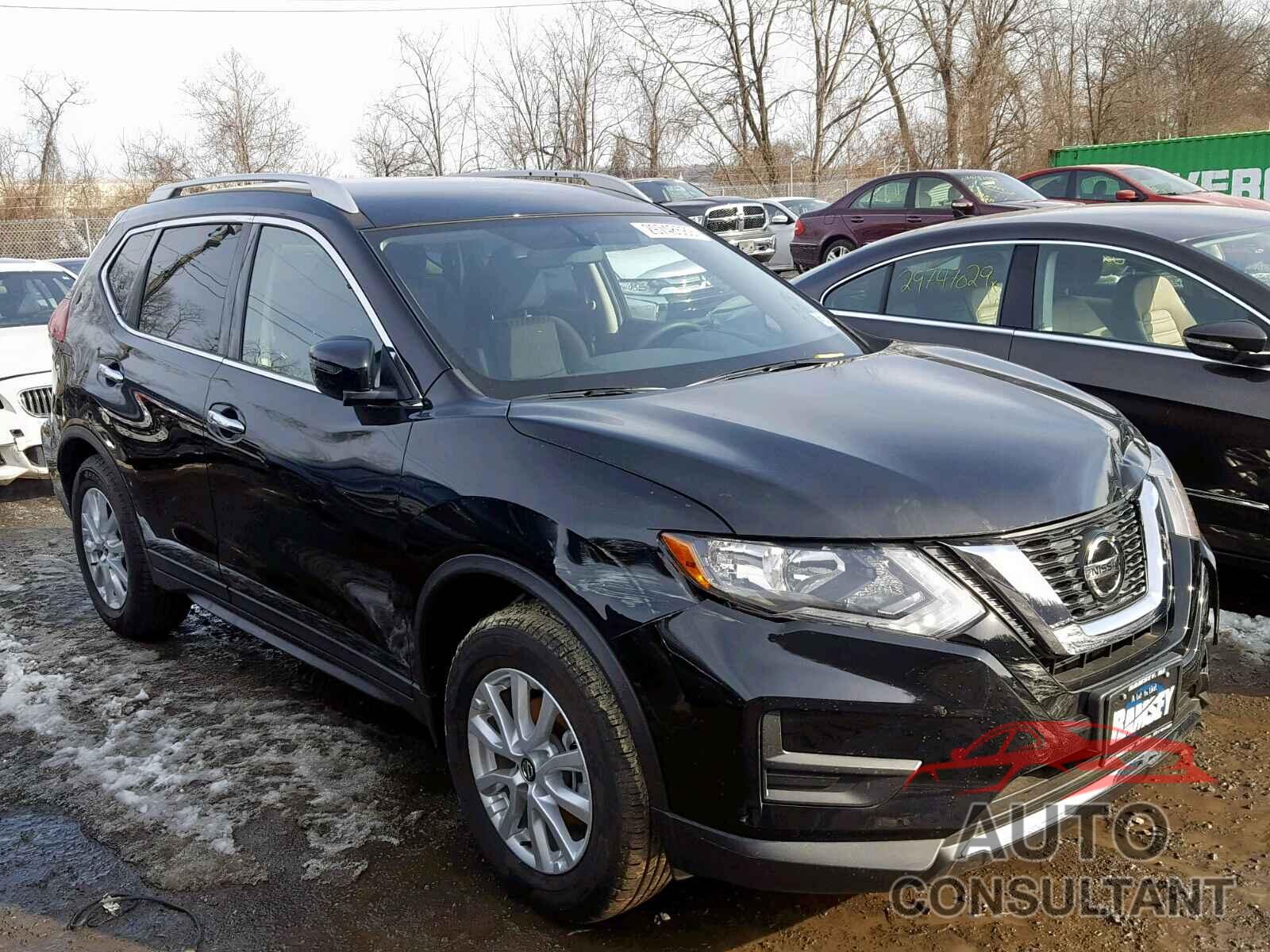 NISSAN ROGUE S 2018 - 5YJYGDEE2MF089541