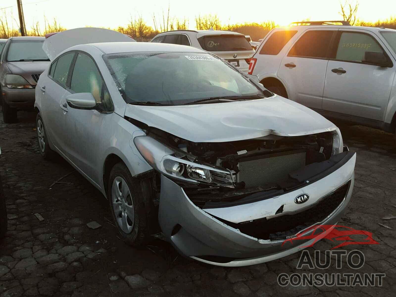 KIA FORTE 2017 - 3KPFK4A73HE154132
