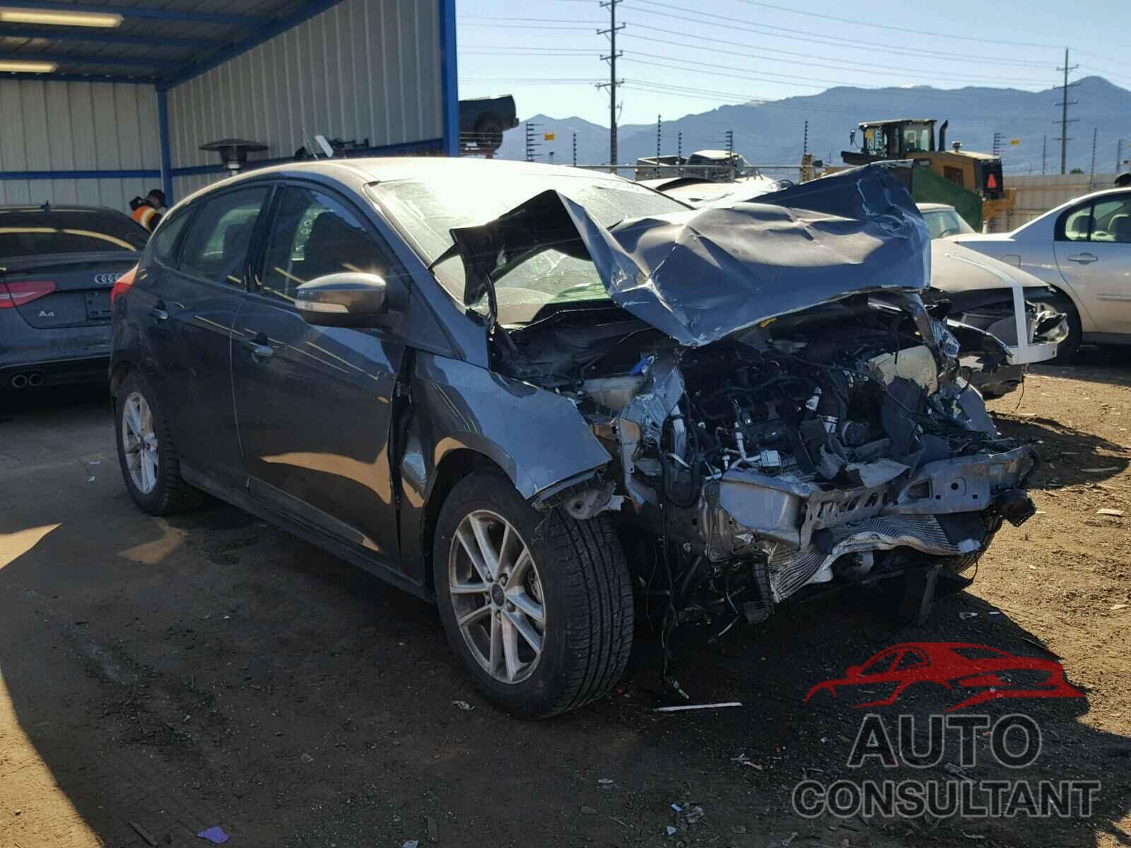 FORD FOCUS 2015 - 1FADP3K22FL255761