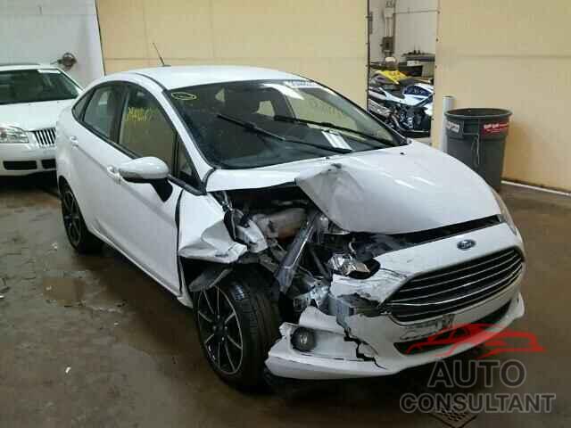 FORD FIESTA 2015 - 3FADP4BJ9FM203152