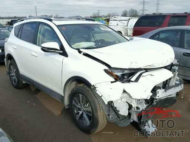 TOYOTA RAV4 2017 - JTMRFREV9HJ105737