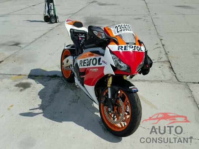 HONDA CBR CYCLE 2015 - JH2SC594XFK700275