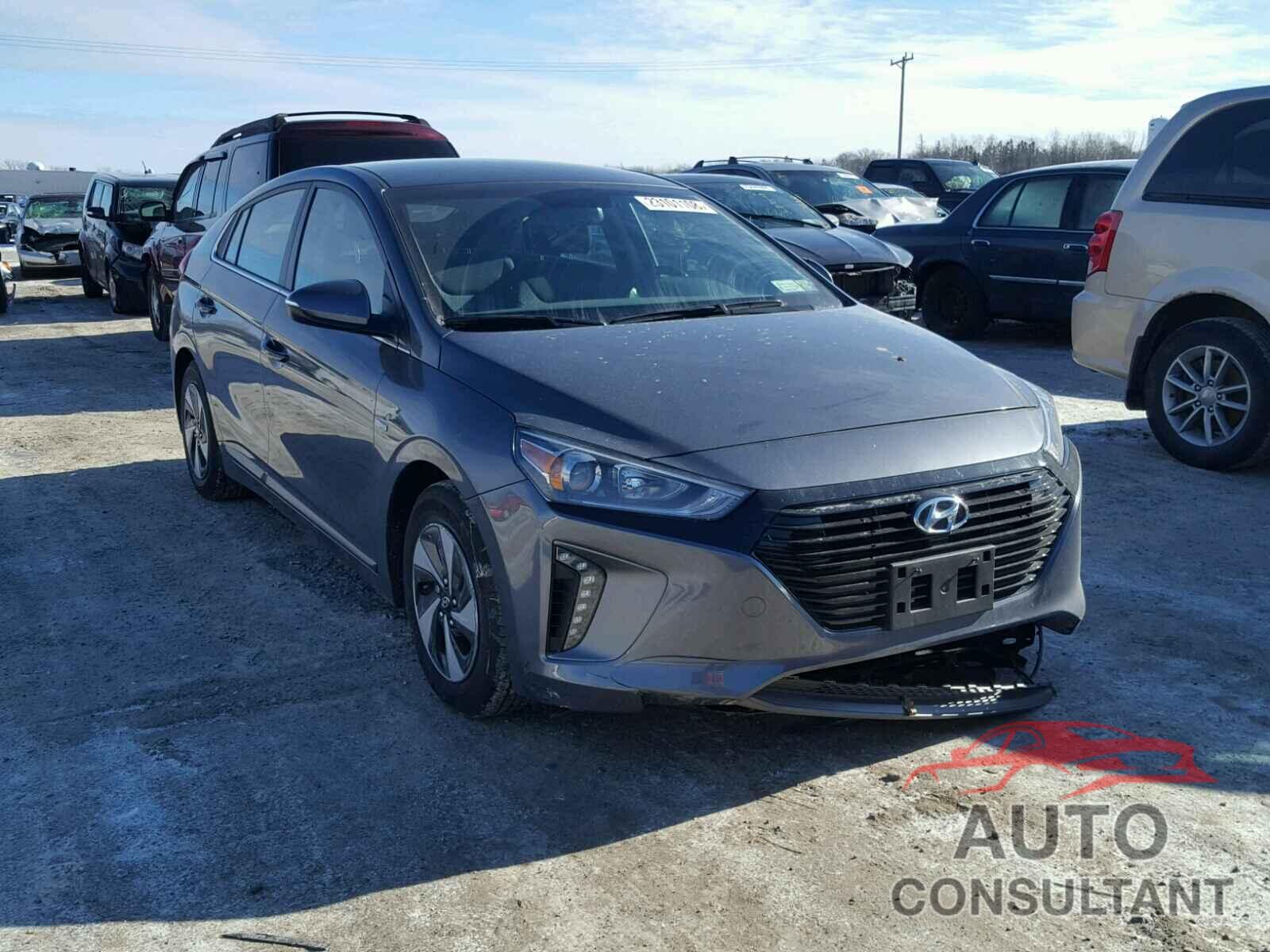 HYUNDAI IONIQ 2017 - KMHC75LC1HU019149