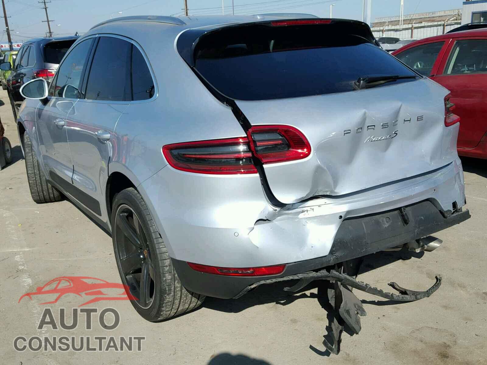 PORSCHE MACAN 2015 - WP1AB2A5XFLB69355