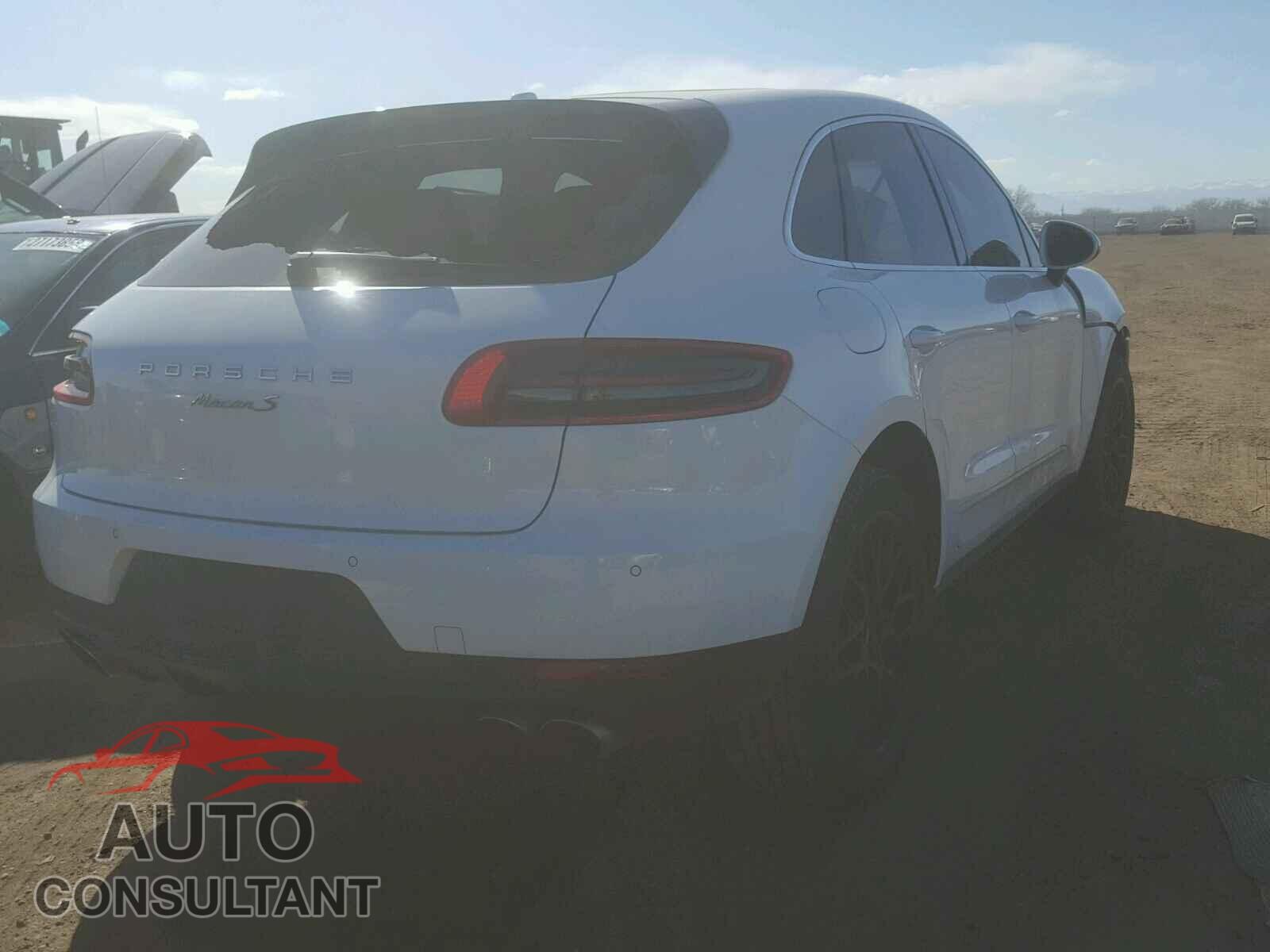 PORSCHE MACAN 2015 - WP1AB2A58FLB62369