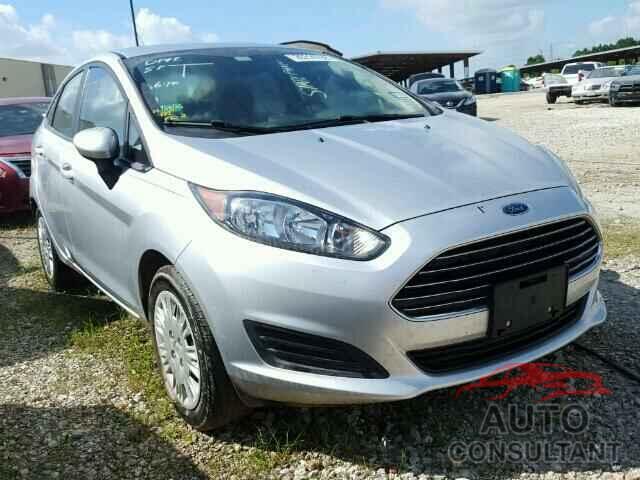 FORD FIESTA 2015 - 3FADP4AJ5FM121081