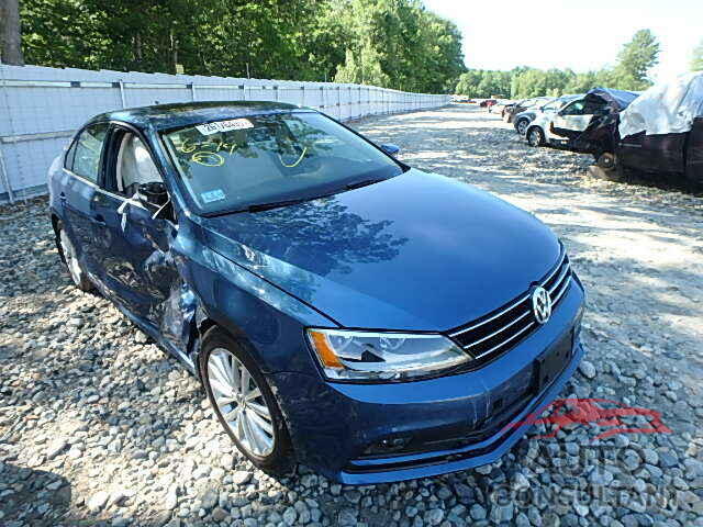 VOLKSWAGEN JETTA 2015 - 3VWD17AJ5FM242655