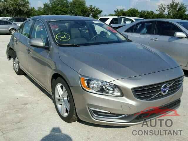 VOLVO S60 2015 - YV140MFK1F1361221