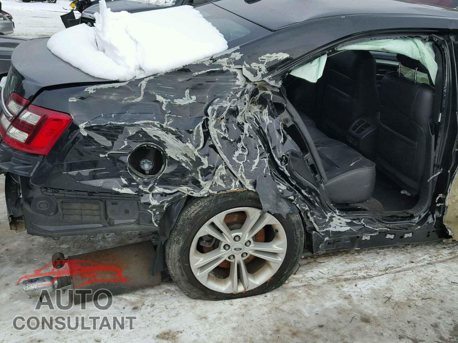 FORD TAURUS 2015 - 1FAHP2H80FG187816