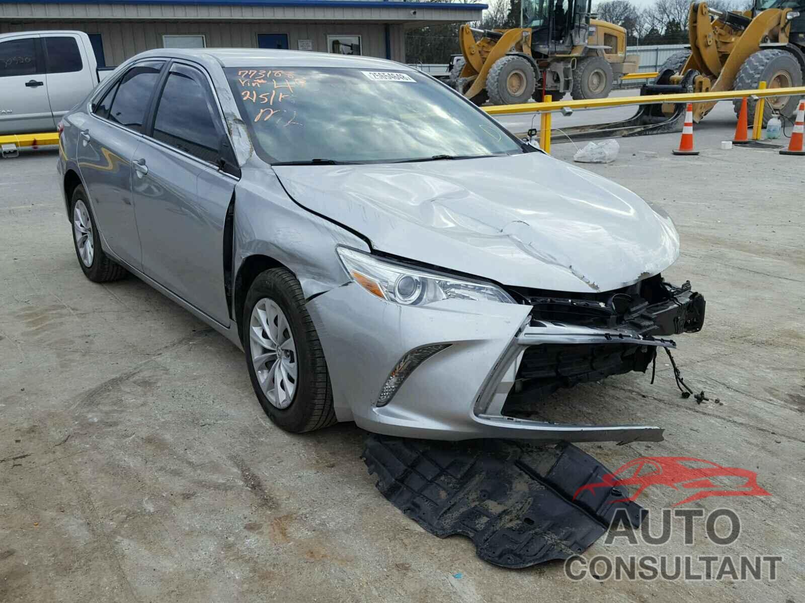 TOYOTA CAMRY 2015 - 4T4BF1FK9FR476014