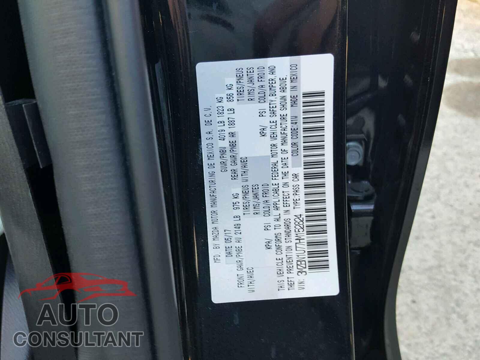 MAZDA 3 2017 - 3MZBN1U77HM152824