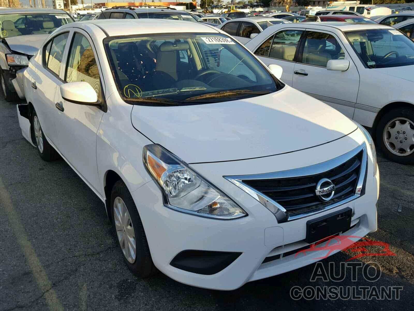 NISSAN VERSA 2017 - 3N1CN7AP7HL848364
