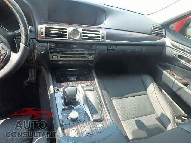 LEXUS LS460 2015 - JTHGL5EF7F5054048