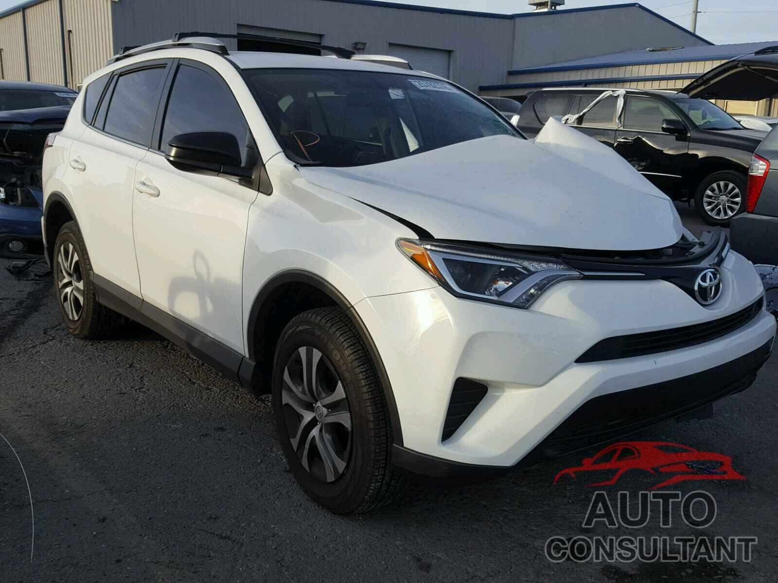 TOYOTA RAV4 2016 - JTMBFREV5GJ085311