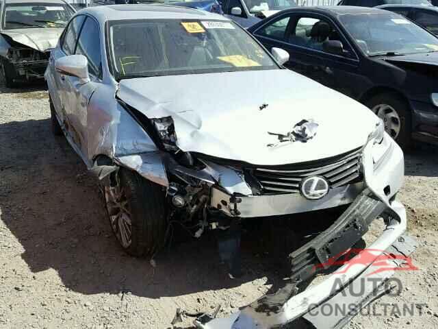 LEXUS IS200 2016 - JTHBA1D27G5013556