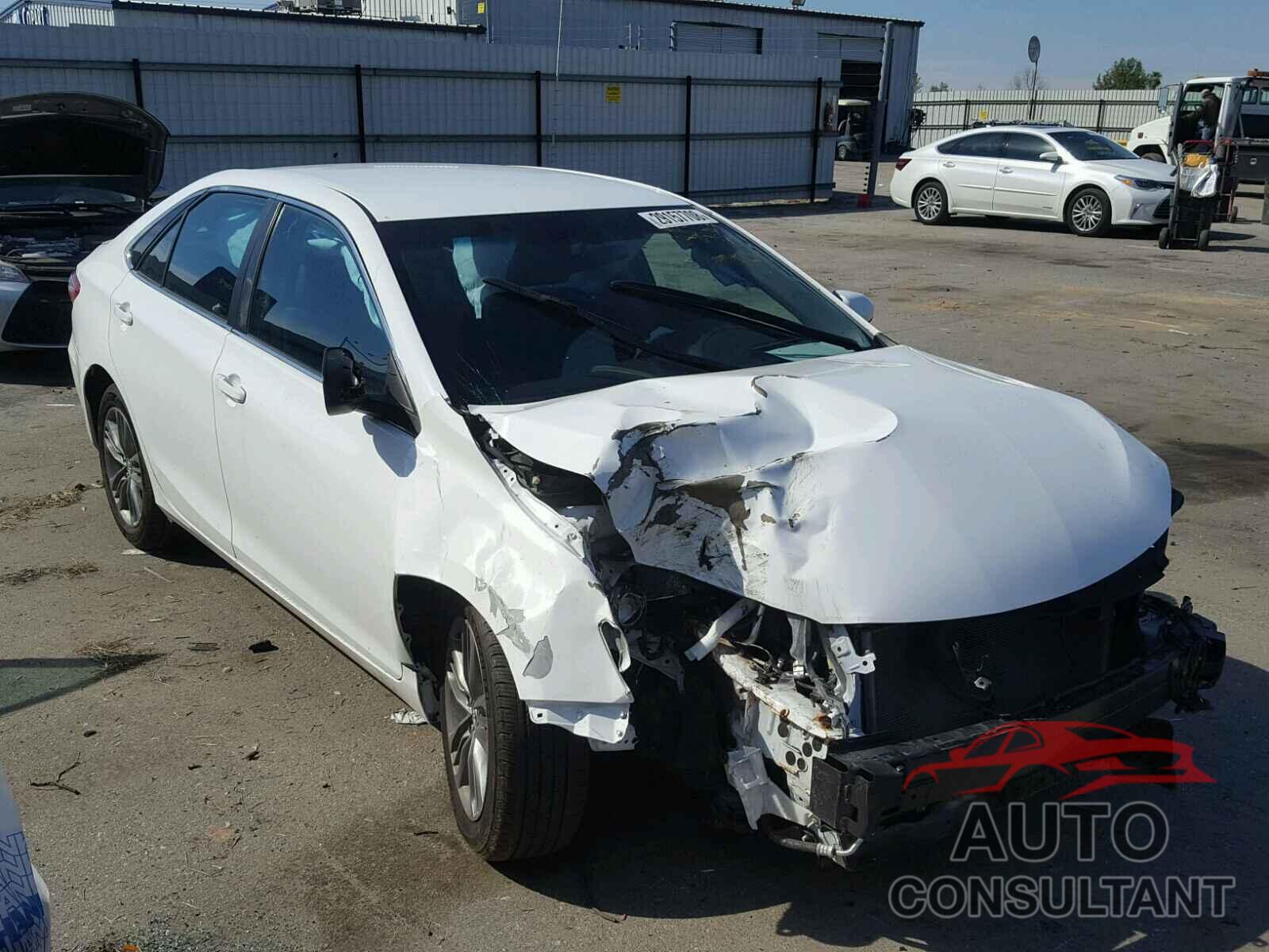 TOYOTA CAMRY 2016 - 4T1BF1FK2GU590027
