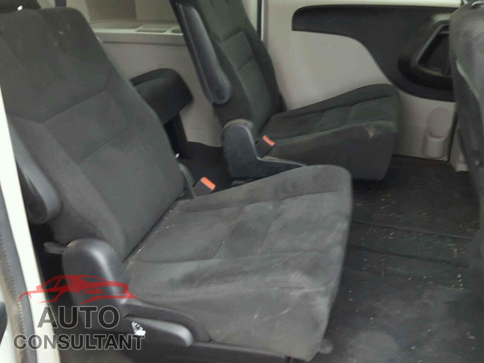 DODGE CARAVAN 2015 - 2C4RDGBG1FR623222