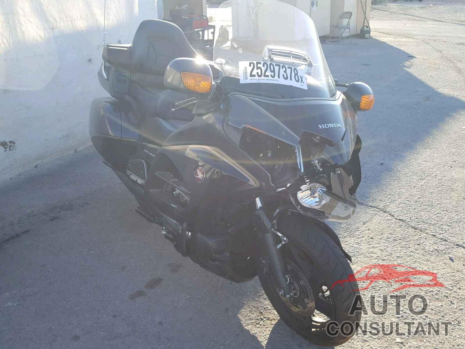 HONDA GL CYCLE 2016 - JH2SC68N0GK200532