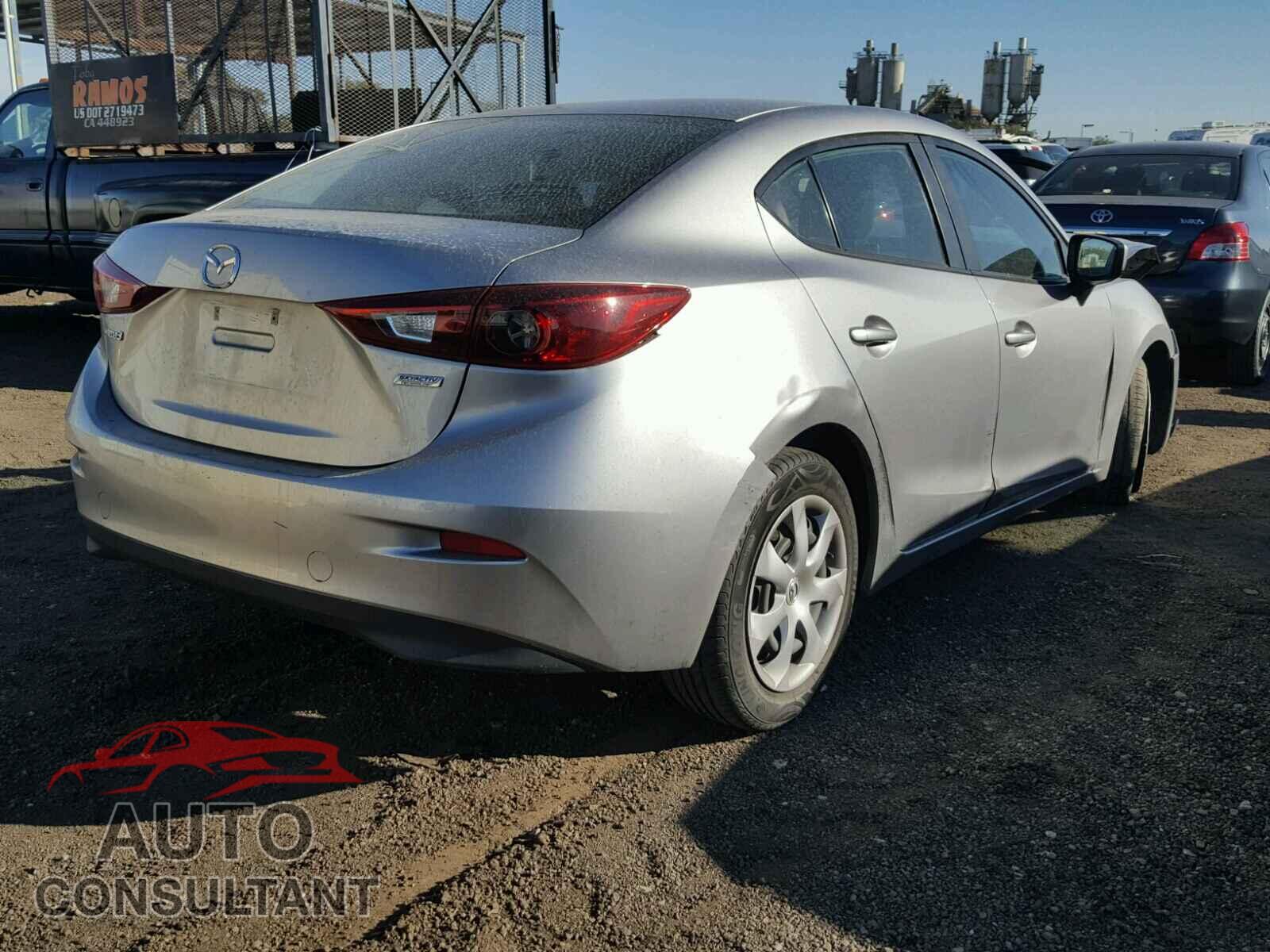 MAZDA 3 2015 - 3MZBM1U76FM215637