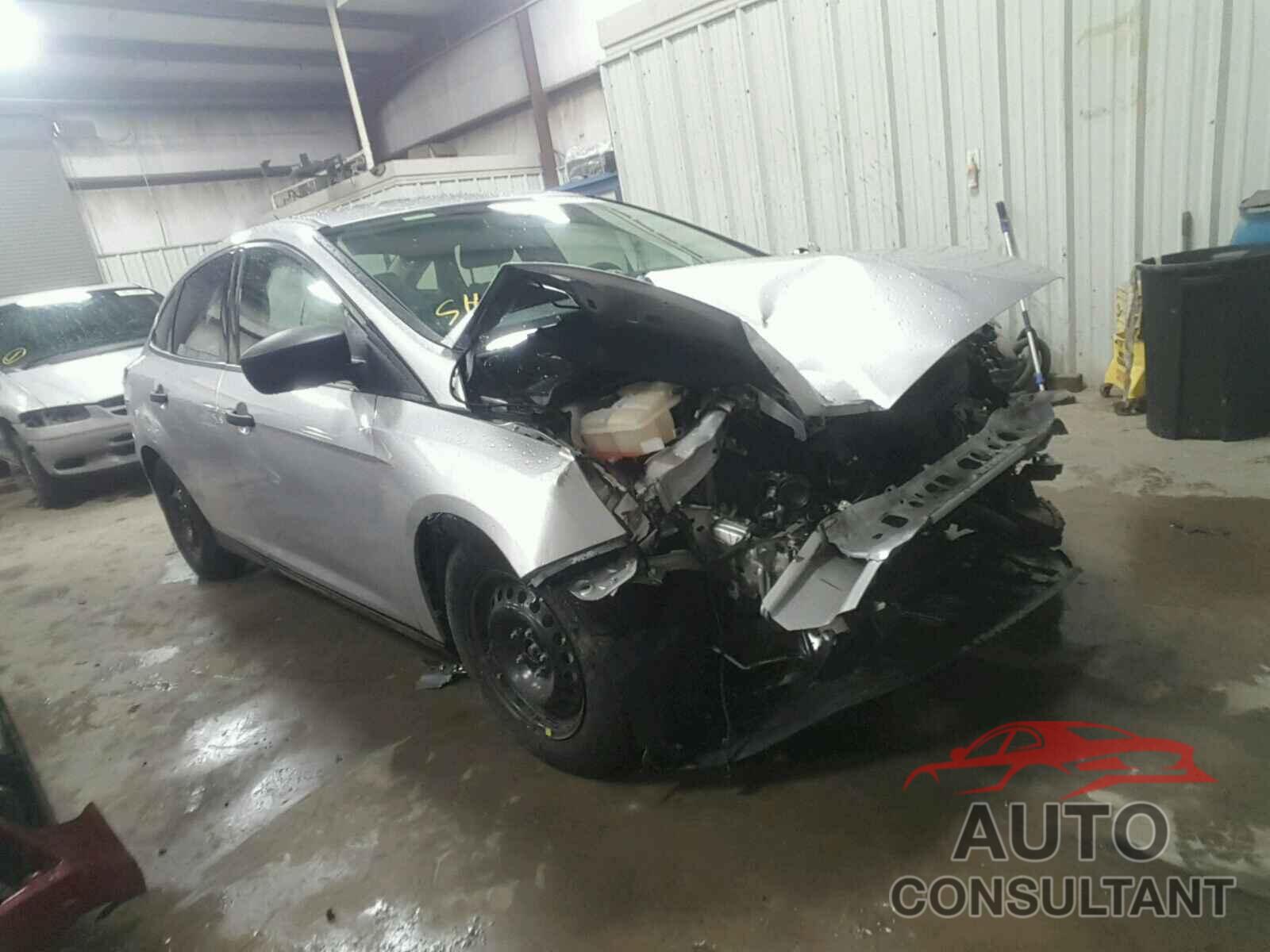 FORD FOCUS 2017 - 1FADP3E26HL327186