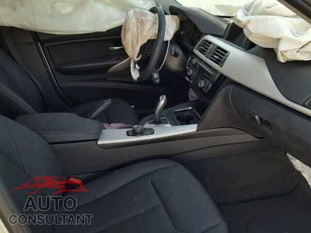 BMW 3 SERIES 2016 - WBA8E1G58GNU12284
