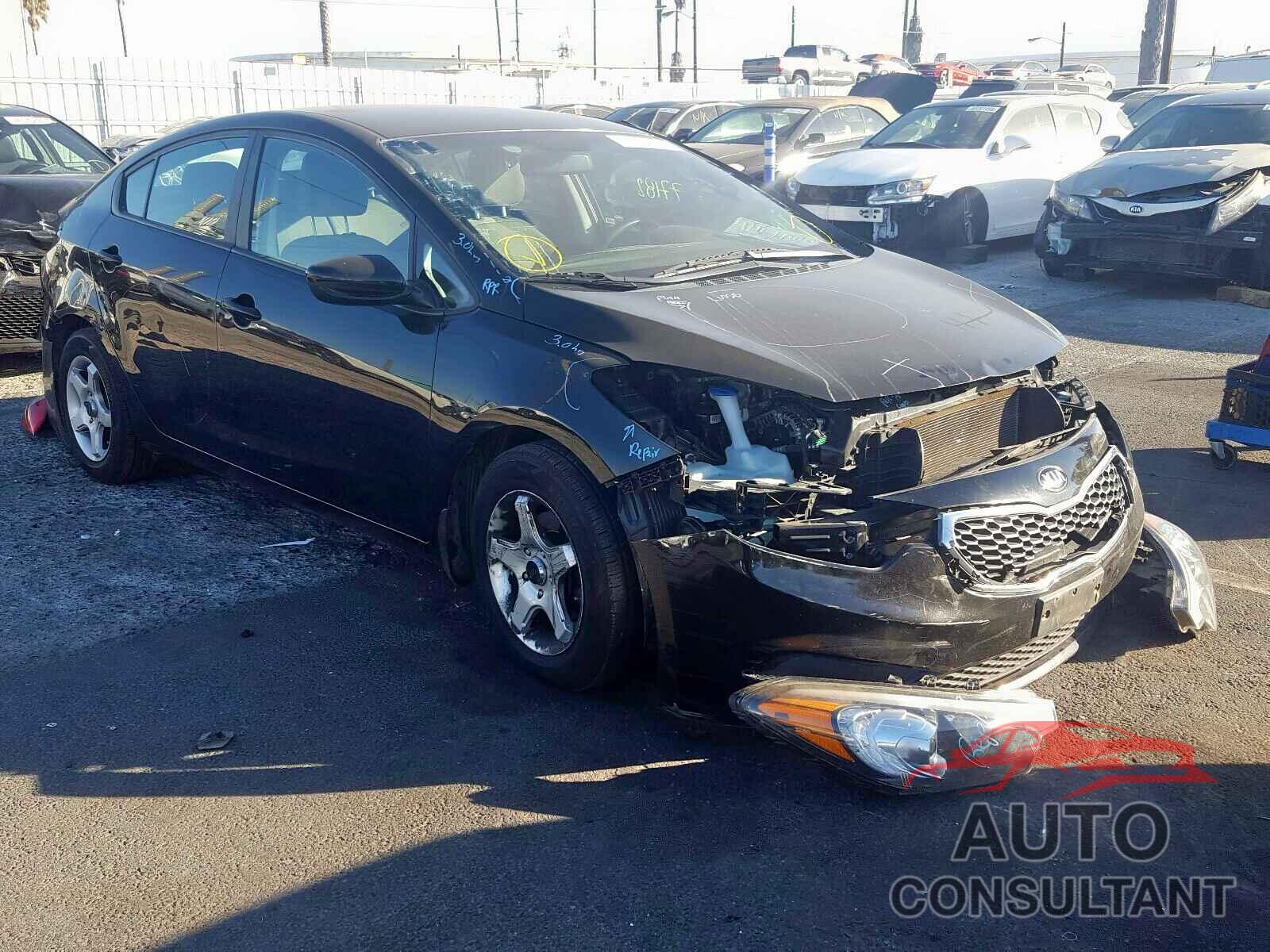 KIA FORTE 2015 - 5N1DR2MM5HC616203