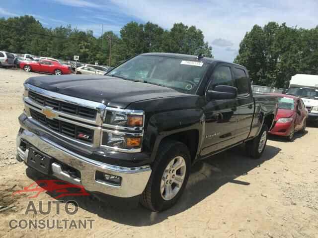 CHEVROLET SILVERADO 2015 - 3FA6P0HD3LR111701