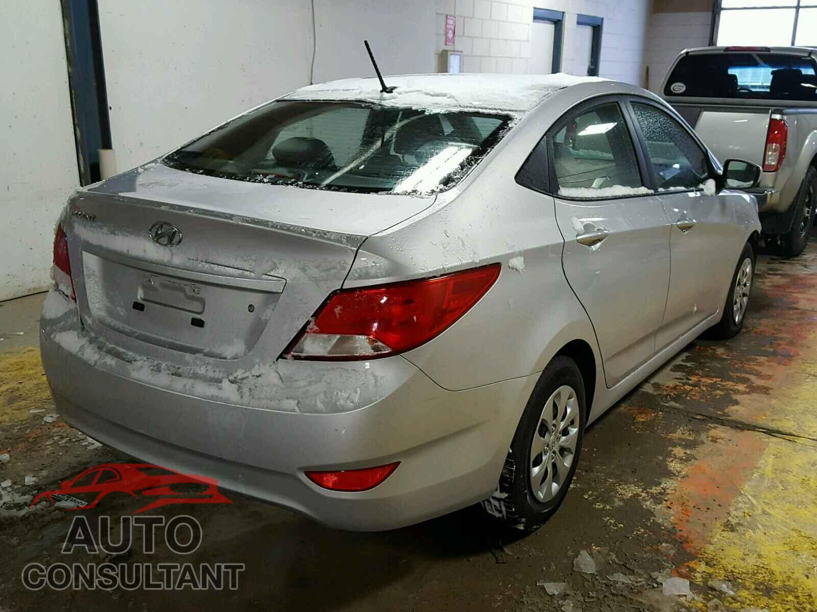 HYUNDAI ACCENT 2017 - KMHCT4AE5HU323479