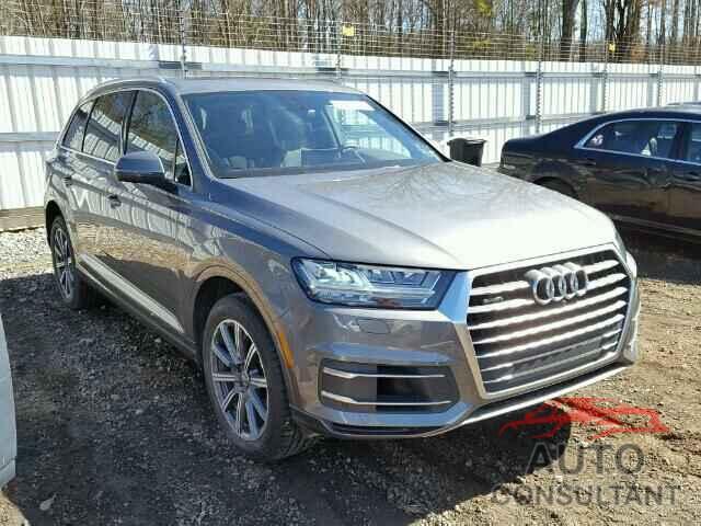 AUDI Q7 2017 - WA1LAAF78HD016093