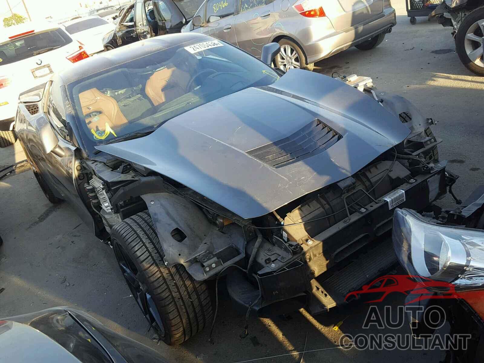 CHEVROLET CORVETTE 2015 - 1G1YK2D74F5123692