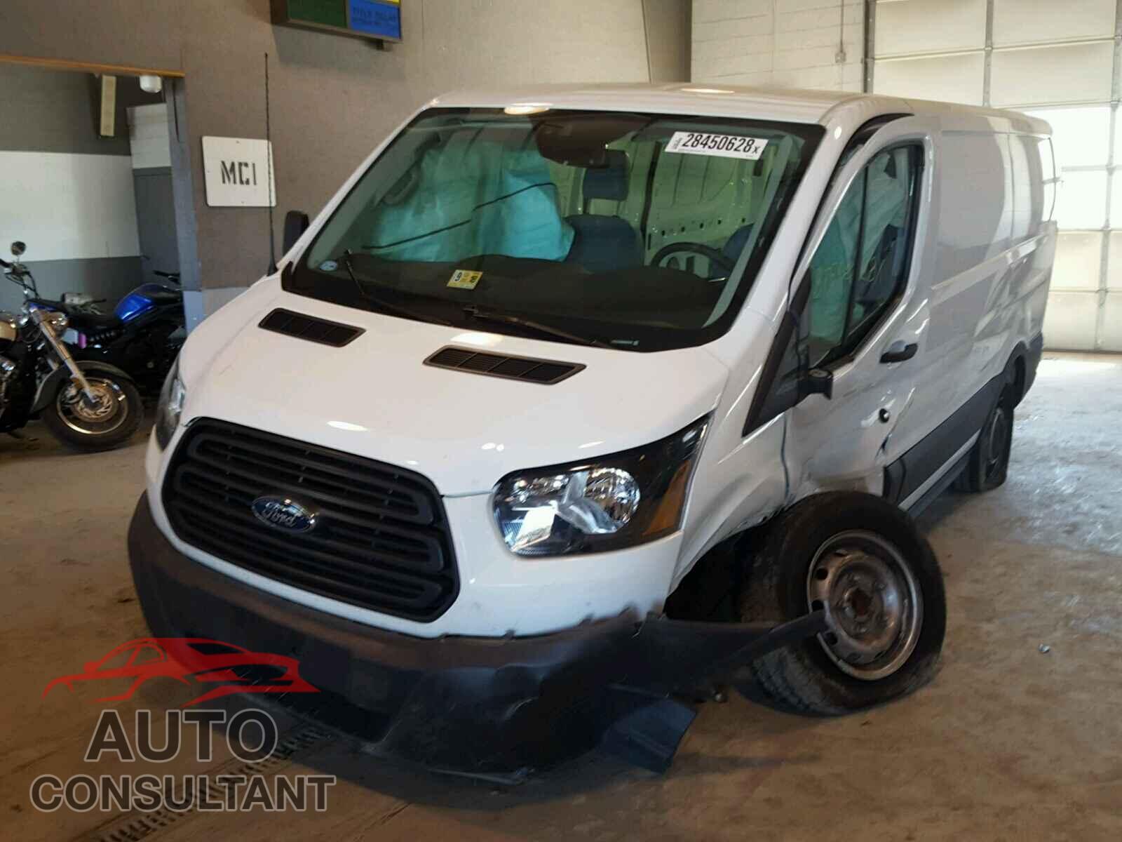 FORD TRANSIT CO 2017 - 1FTYE1ZM9HKB53136