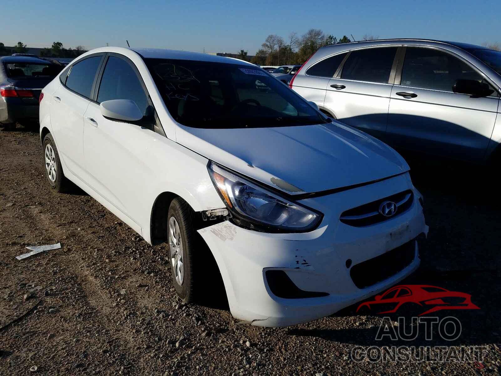 HYUNDAI ACCENT 2017 - KMHCT4AEXHU167469