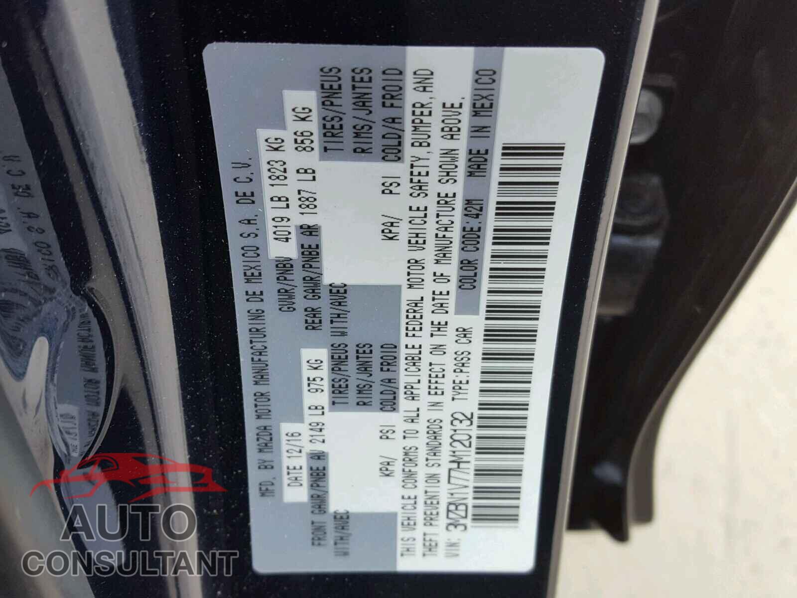 MAZDA 3 2017 - 3MZBN1V77HM120132
