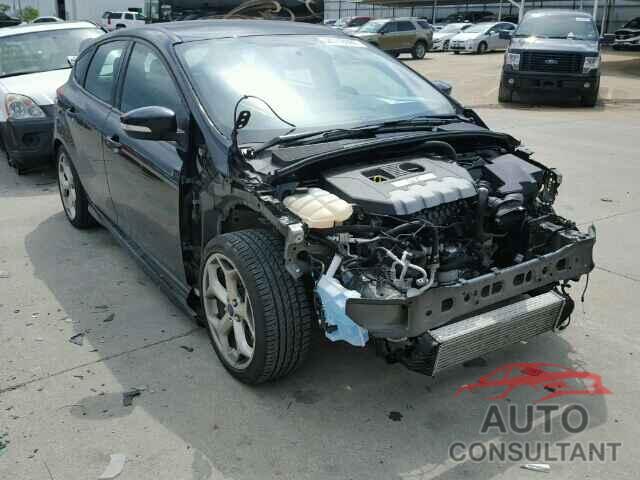 FORD FOCUS 2015 - 1FADP3L98FL264993