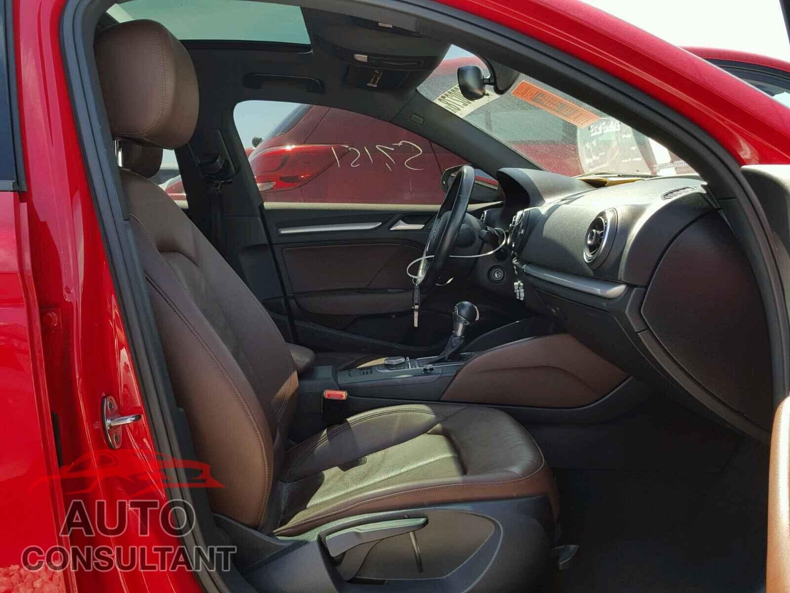 AUDI A3 2015 - WAUACGFF4F1090303