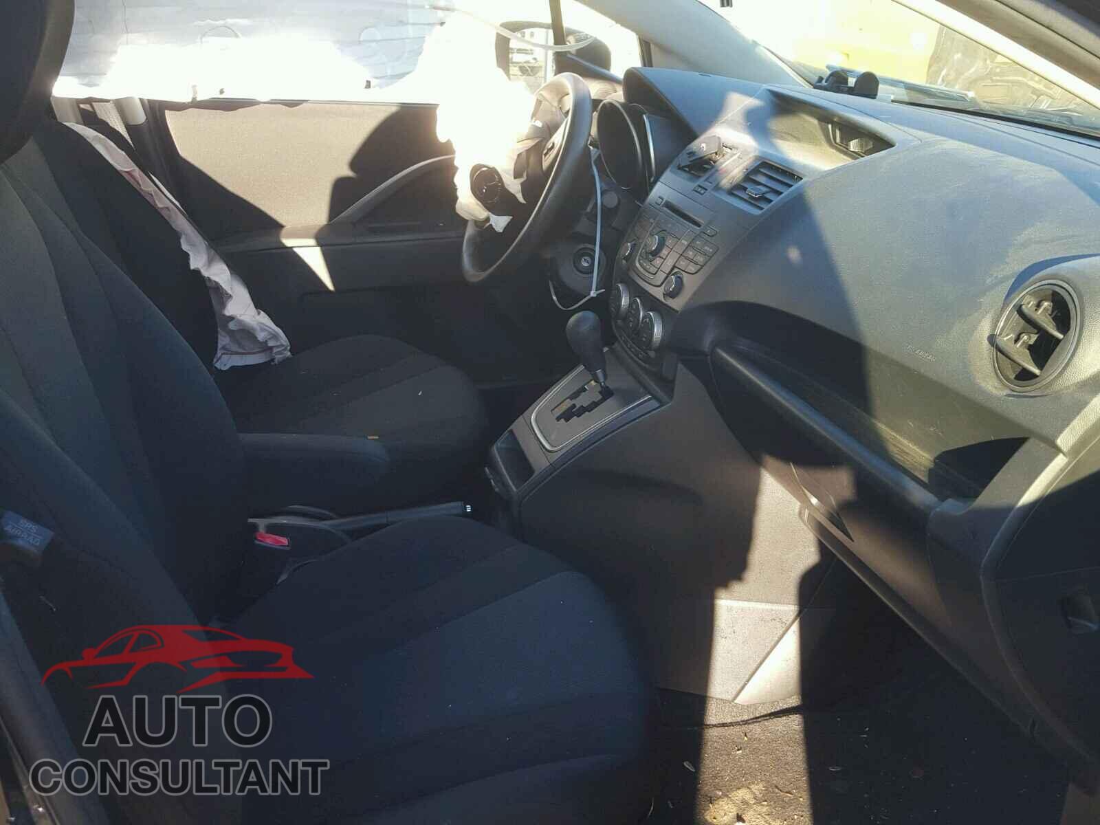 MAZDA 5 2015 - JM1CW2BL8F0189326