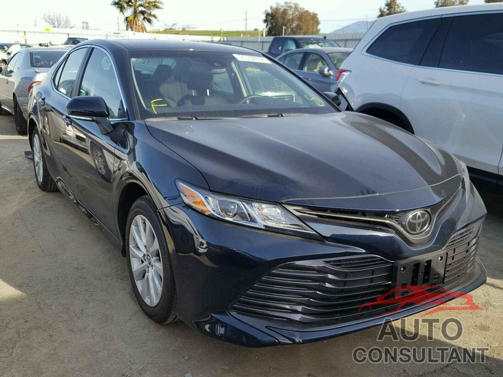 TOYOTA CAMRY 2018 - JTNB11HK4J3053460