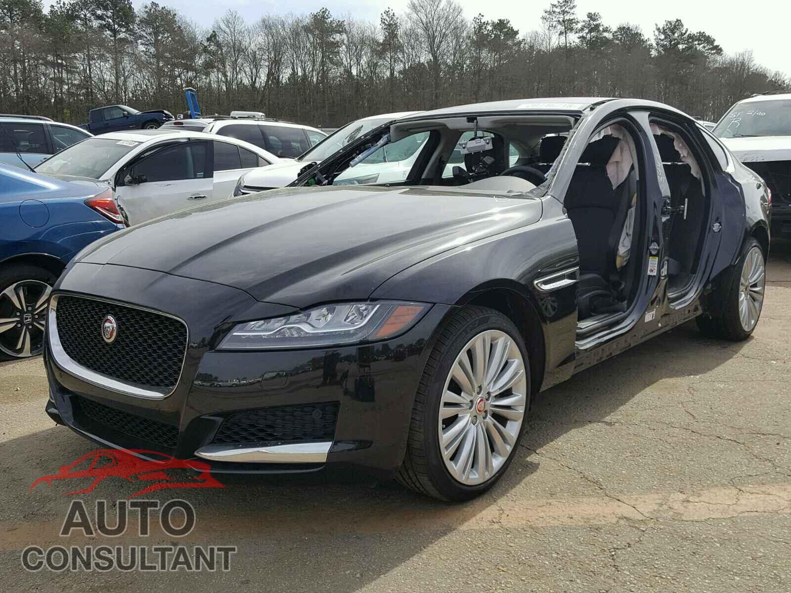 JAGUAR XF 2017 - SAJBD4BVXHCY35533