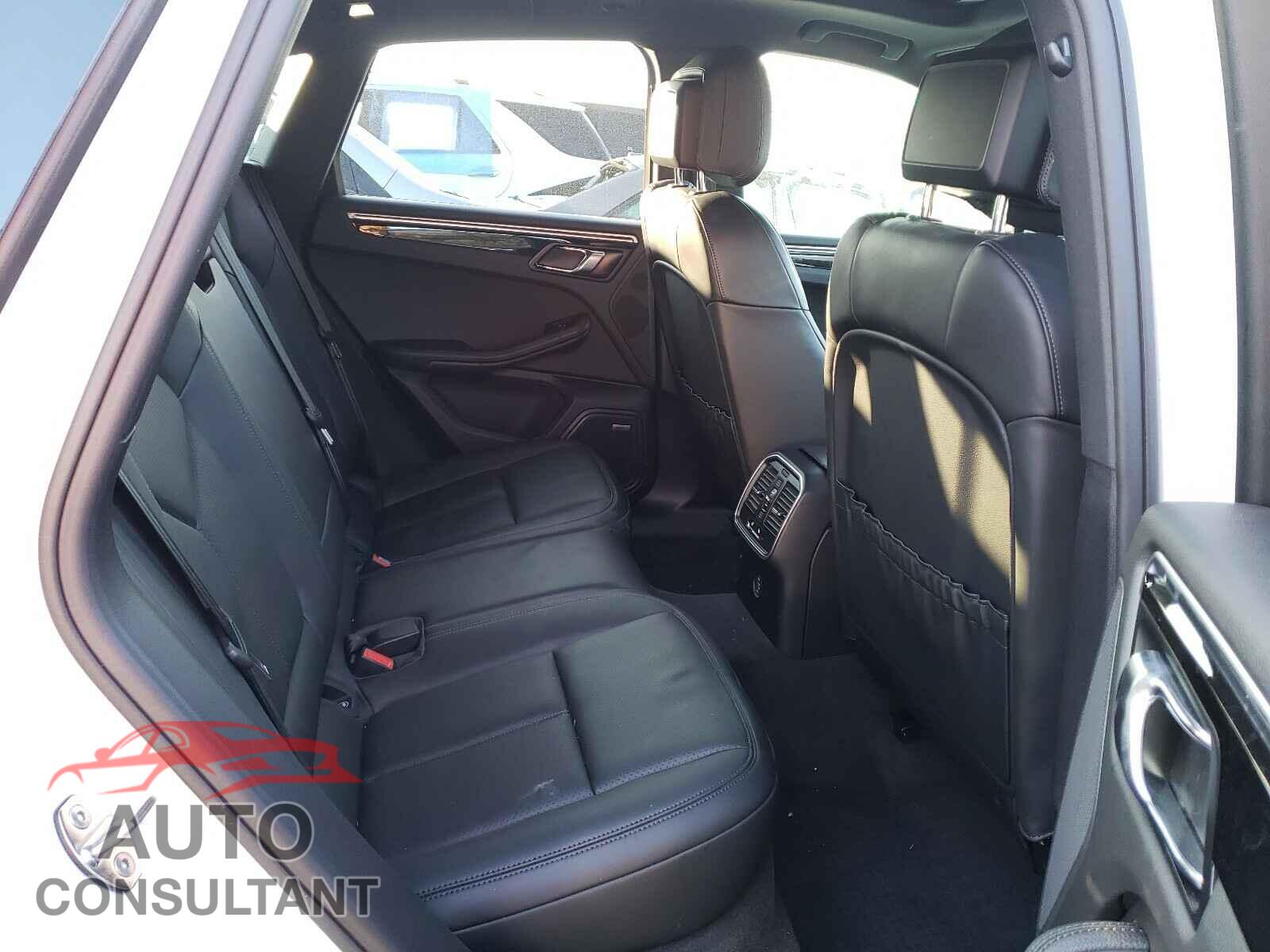 PORSCHE MACAN 2018 - WP1AA2A53JLB08702