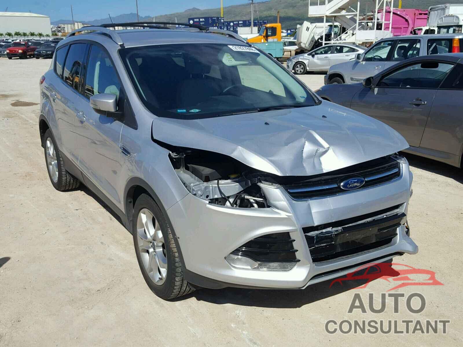 FORD ESCAPE 2016 - 1FMCU0JX1GUA12265