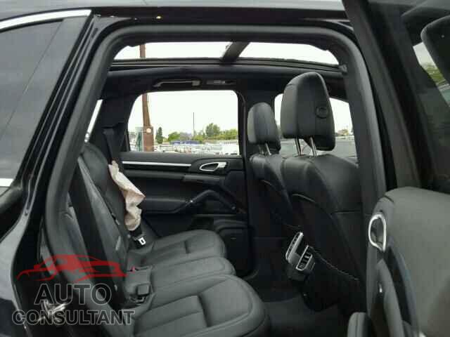 PORSCHE CAYENNE 2015 - WP1AF2A23FLA37595