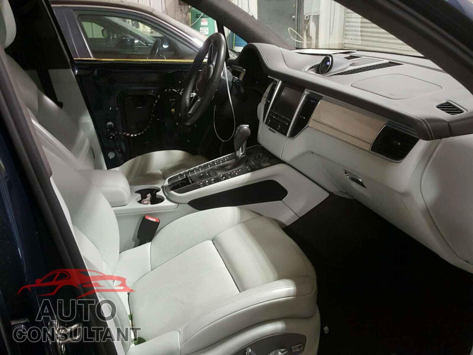 PORSCHE MACAN 2015 - WP1AF2A56FLB97206